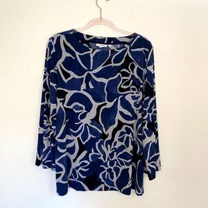 Chico's Women's XL Abstract Travelers Blue Gray Floral Long Sleeve Top
